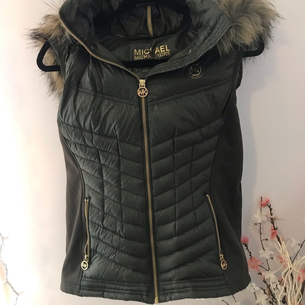 Size L Michael Kors Vest w/ Faux Fur Hood